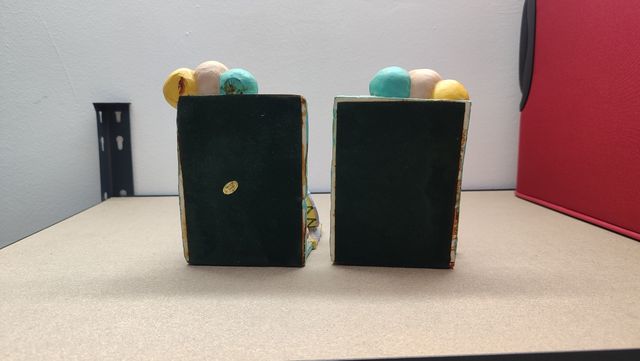 Adorno para libros ositos con caballos