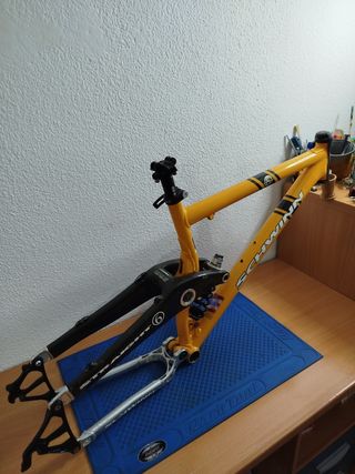 Cuadro Schwinn Straight 6 Amarillo