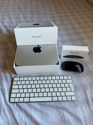 Mac Mini M1 256GB + Teclado y Ratón Magic