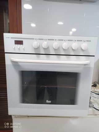 Horno Teka HC720ME