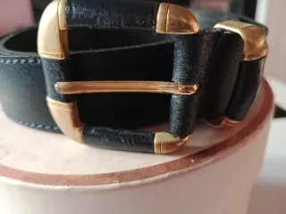 Cinturón unisex . Emilio Faraoni Negro Hebilla Dor