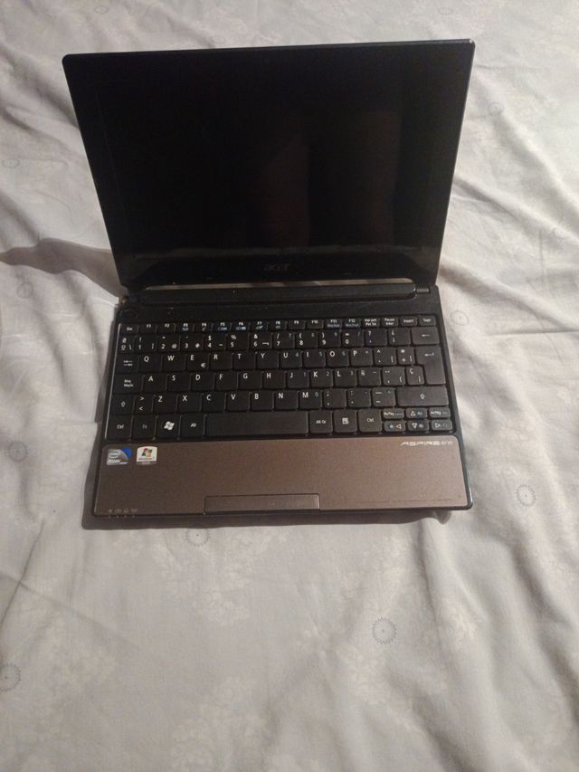 Portátil Acer Aspire One Negro