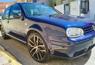 Volkswagen Golf 2000