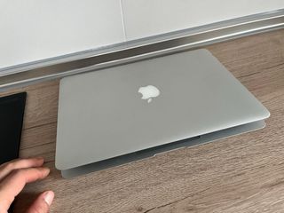 MacBook2019Air Plata Casi Nuevo
mejor ver y probar