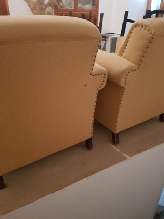 2 Butacas de tela con estampado floral