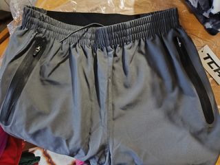 Pantalones cortos nuevos deportivos TCA grises