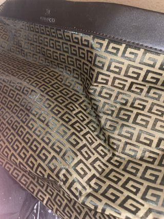 Bolso de mano con ruedas y manija (de lujo)

