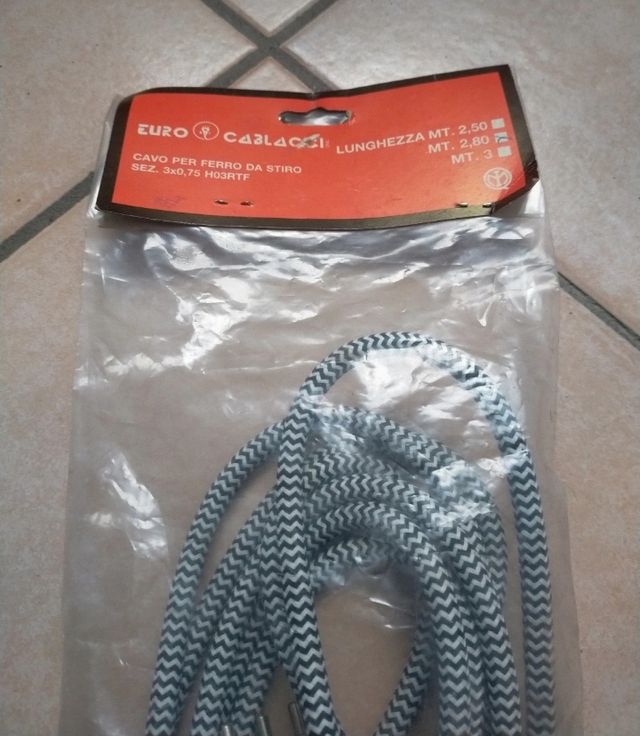 Cavo per ferro da stiro con spina Mt. 2,80