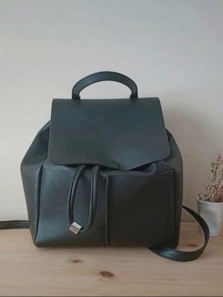 Mochila Negra Zara