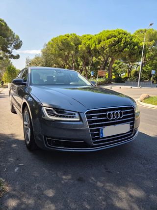 Audi A8 2014