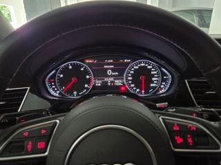 Audi A8 2014
