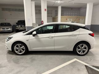 Opel Astra 2015