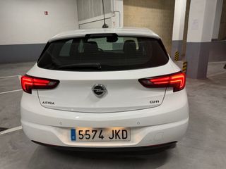Opel Astra 2015