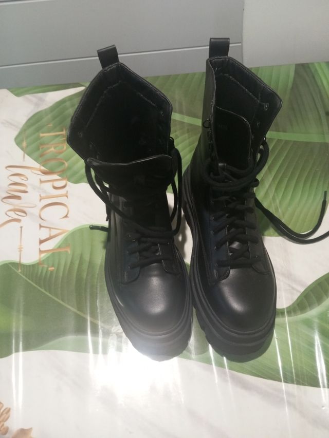 Botas negras de plataforma