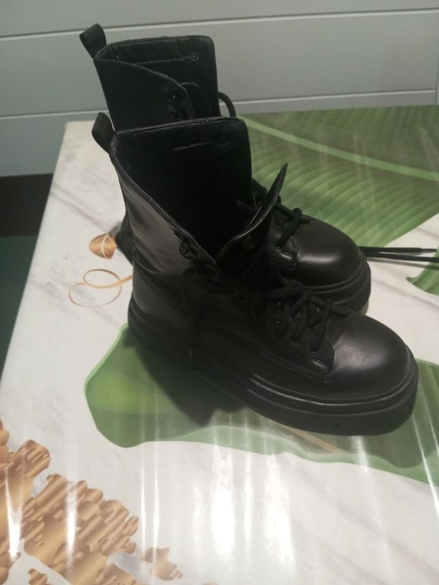 Botas negras de plataforma