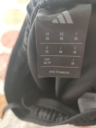 2 Pantalones Chándal Niño Adidas y Joma Negros