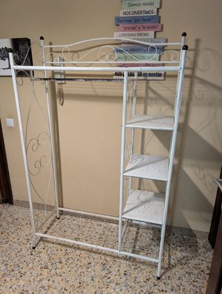 Mueble auxiliar blanco metálico