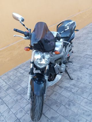 Yamaha Fazer 600
