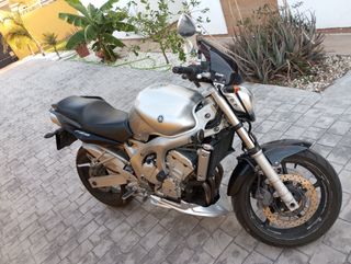 Yamaha Fazer 600