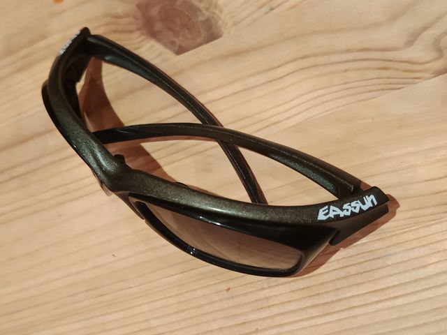 Occhiali da sole Eassun