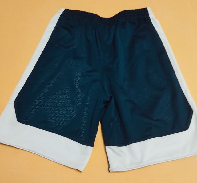 Pantalón Corto Adidas Azul Marino Talla L chica