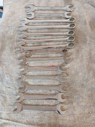 Juego de llaves fijas y mixtas