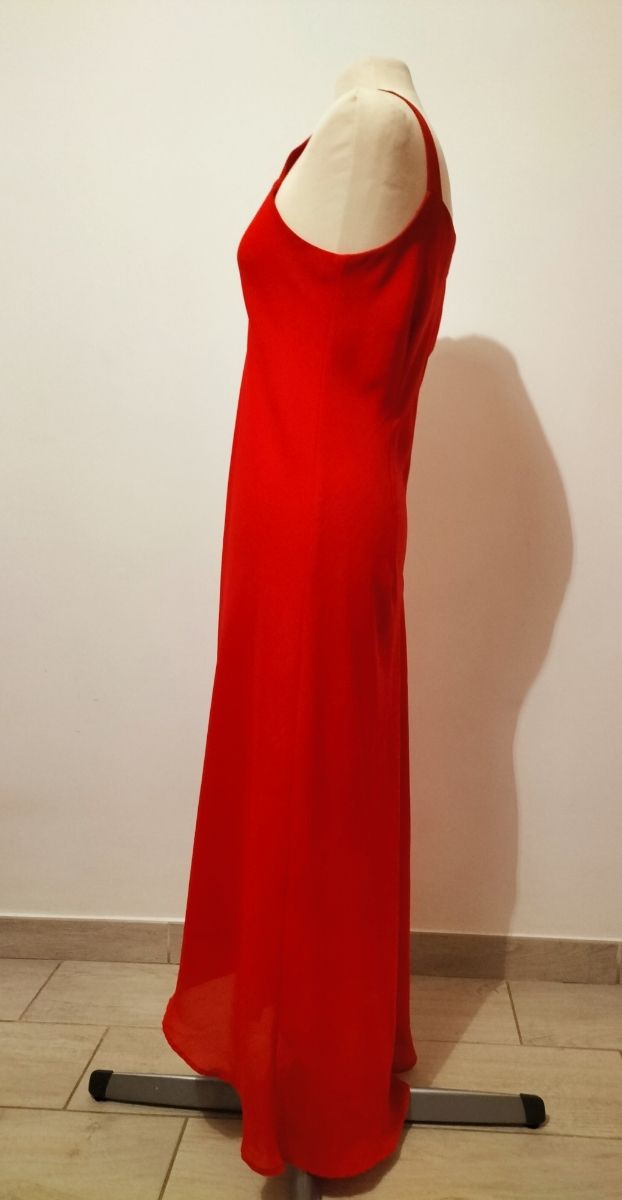 Vestito rosso lungo