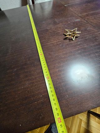 Mesa de salón extensible de madera