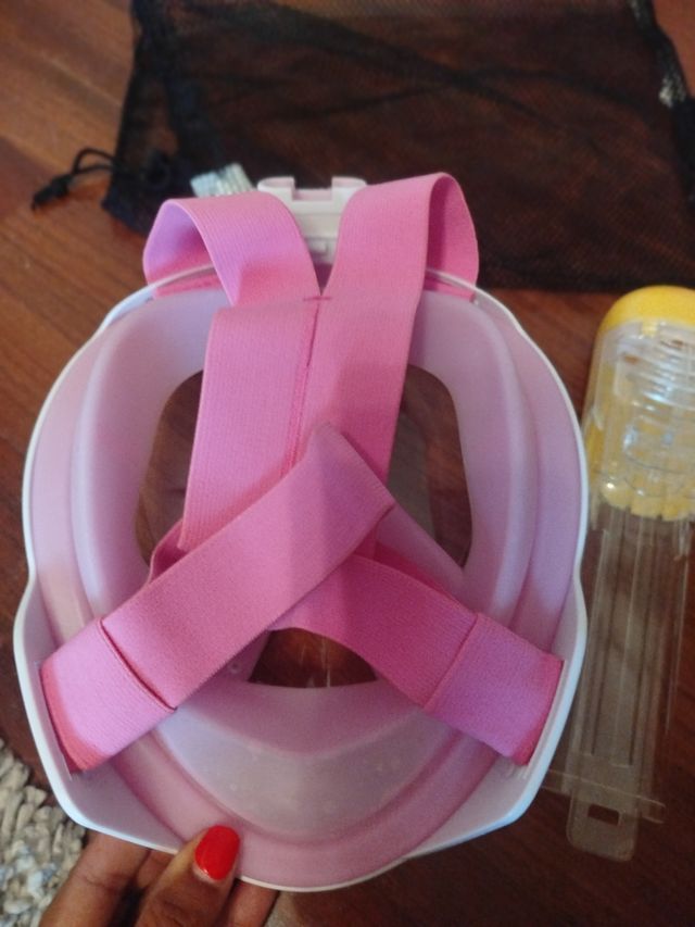 Máscara de snorkel integral a estrenar