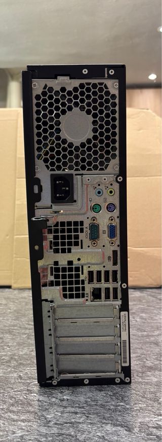 Ultimo PC HP para piezas ( no funciona ) 
