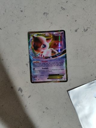 Carta Pokémon Mew EX 46/124