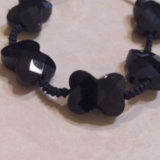 DOS PULSERAS Y UN ANILLO