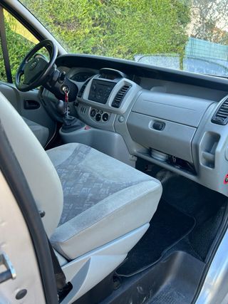 furgoneta Opel Vivaro