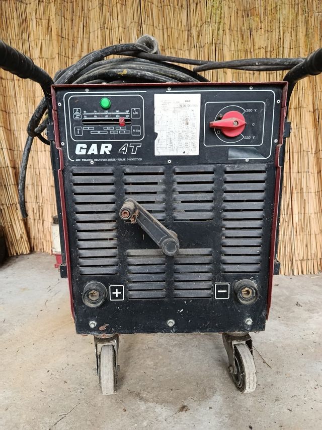 Máquina de Soldar GAR 4T