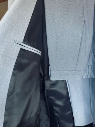 Traje Zara Azul Talla 44 y 46 pantalón elastan.