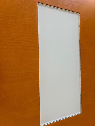 Mesa de comedor de madera