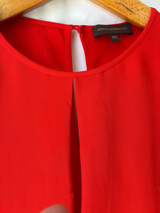 Camisa de seda roja