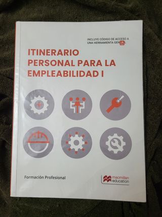 10 libros de 1°de ADMINISTRATIVO Grado Medio