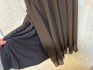 Vestido  marrón con pedrería