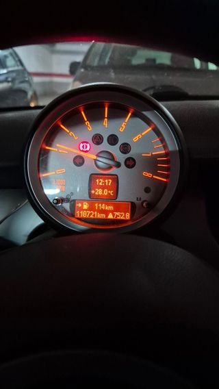 Mini One R56 gasolina. Muy cuidado.