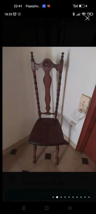 Silla de madera decorativa