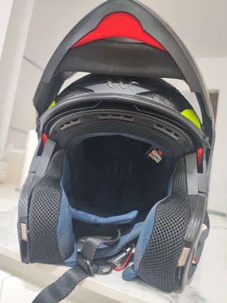 Casco Modular MT Atom SV W17
