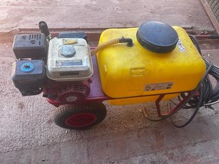 Carretilla sulfatadora 100L con motor