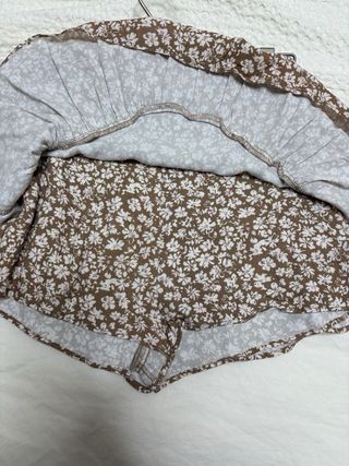 Falda Zara floral marrón talla XS