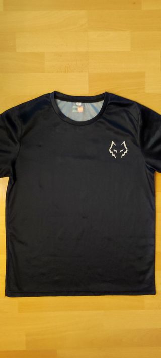 *NUEVA* Camiseta Lebrón