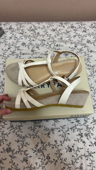 Sandalias Marypaz Blancas Talla 39