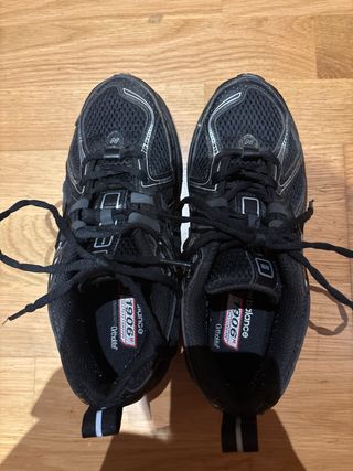 New Balance 1906 Negras