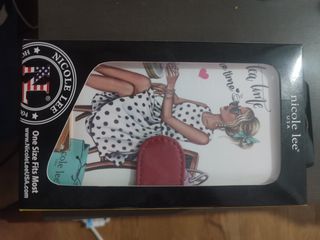 Cartera y Porta móvil Nicole Lee USA