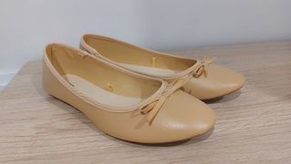 Manoletinas beige con lazo