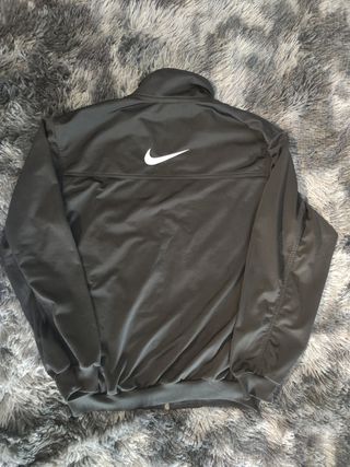 Tuta Nike streetwear y2k